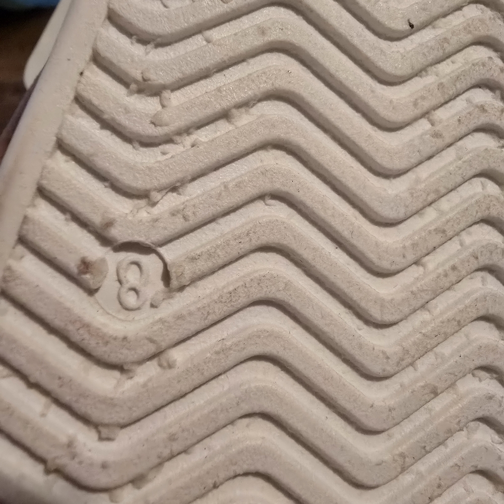 Vintage Havana White Sneakers with Logo Detail - Picture 3 of 3